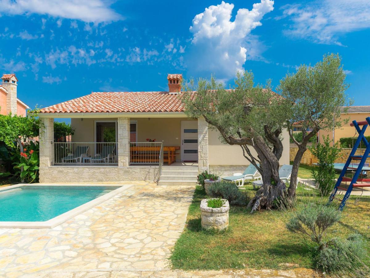 Holiday Home Goldi - VOJ512 Mednjan Dış mekan fotoğraf